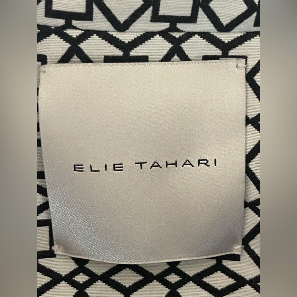 Elie Tahari Black & White Geometric Print 3/4 scrunched sleeve Blazer Size 8 - Picture 14 of 15